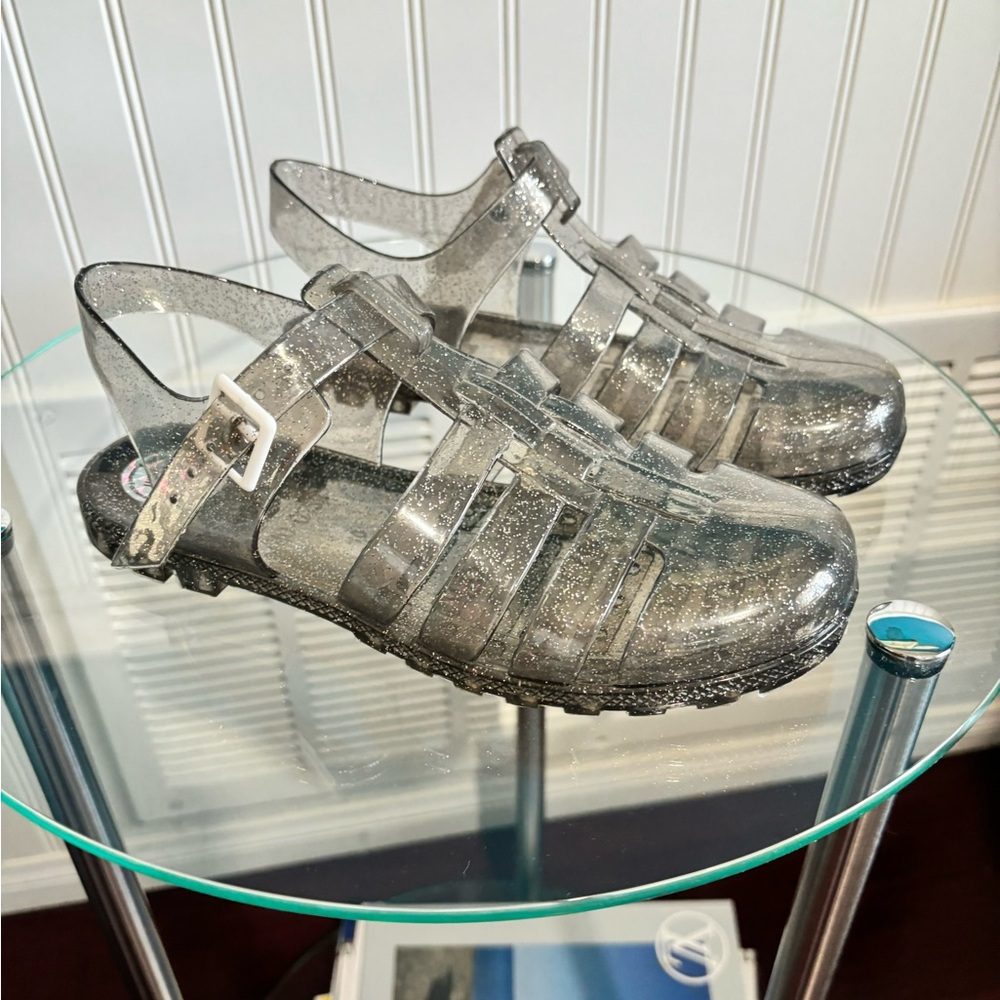 NEW Possession Melissa Sandals Size 8 with Black Glitter Detail
